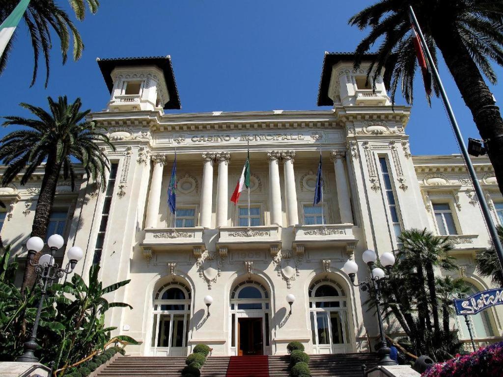 Casa Vacanza Rossella Sanremo Exterior photo
